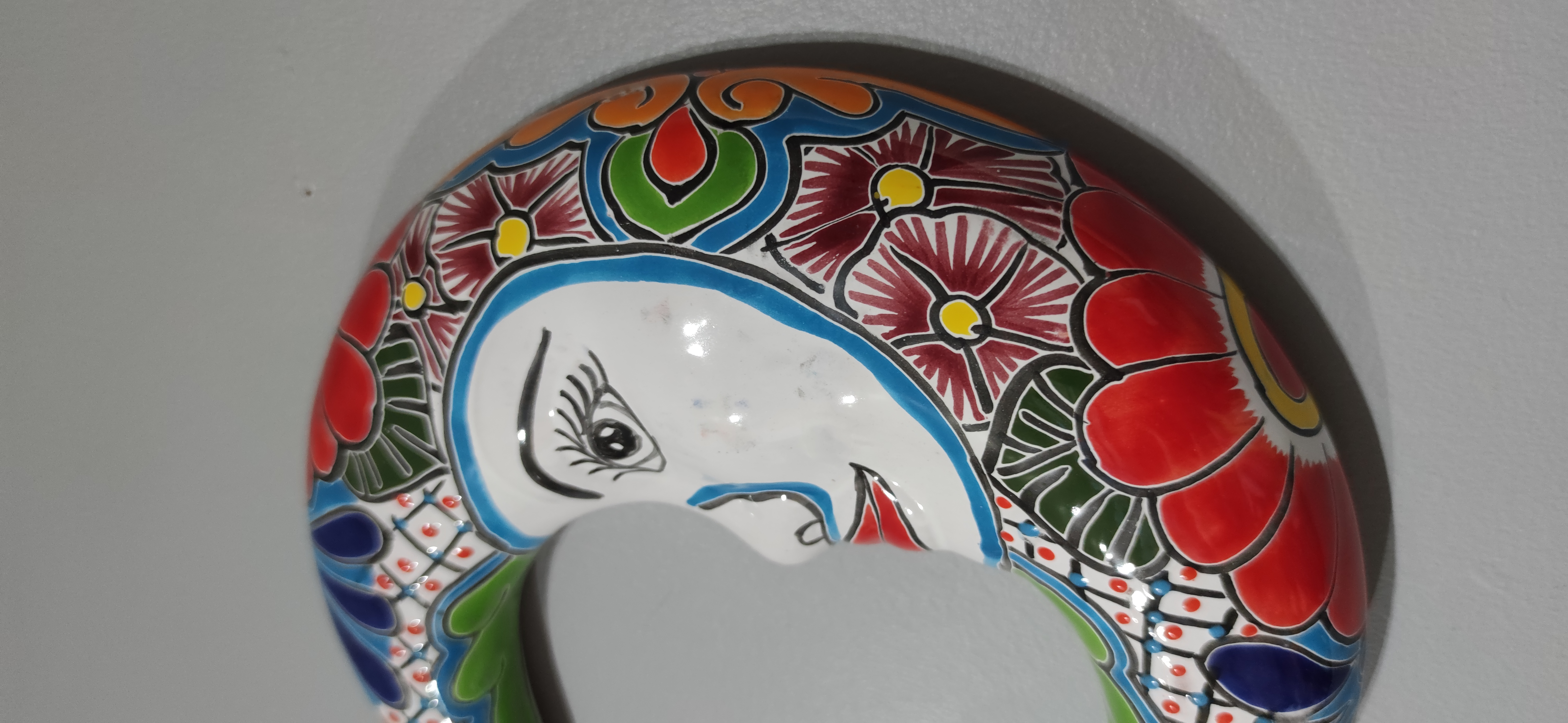 Talavera - style Moon